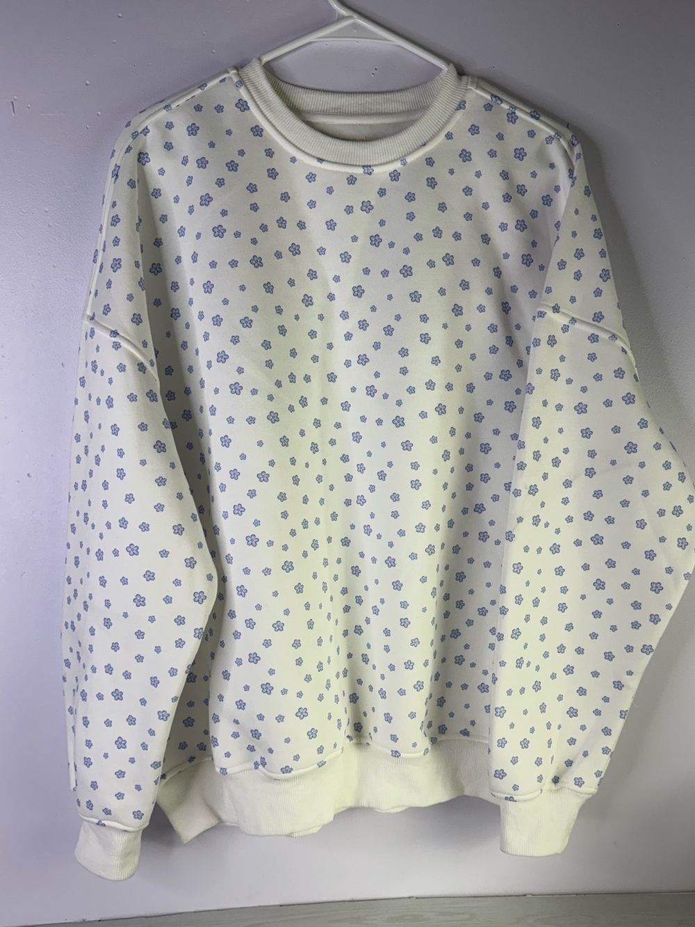 SUNKISSED COCONUT White Lilo Blue Floral Sweatshirt size large